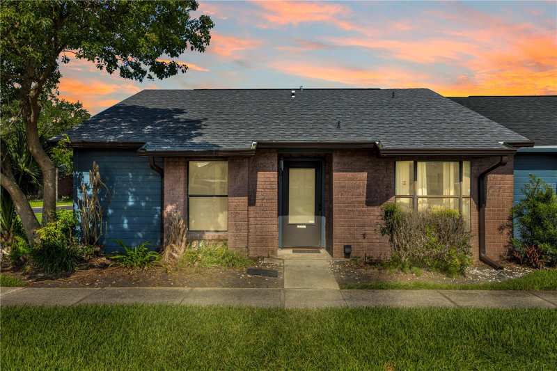 3 bedroom Villa at 2501 King Oak Circle, King Oak Villas Phs 2 2nd Addn, St Cloud — photo 1