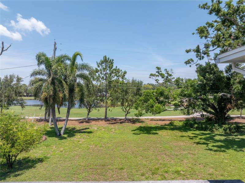 3 bedroom Single Family Residence at 167 Almedo Way, Snell Isle Shores, St Petersburg — photo 2