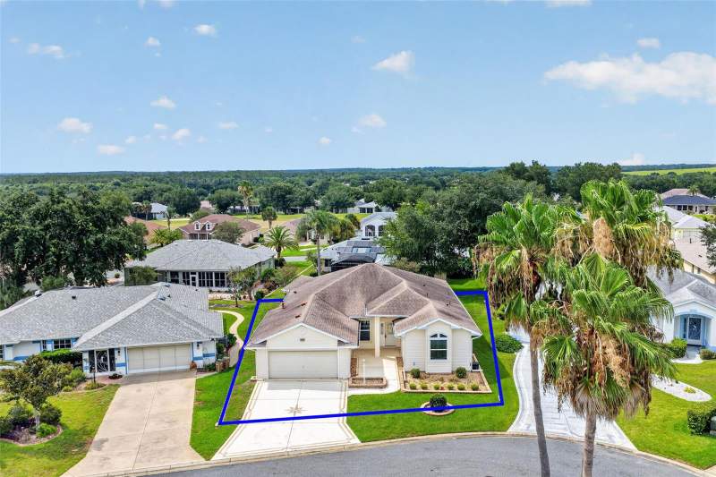 2 bedroom Single Family Residence at 4808 Kilt Court, Royal Highlands Ph 01E, Leesburg — photo 3