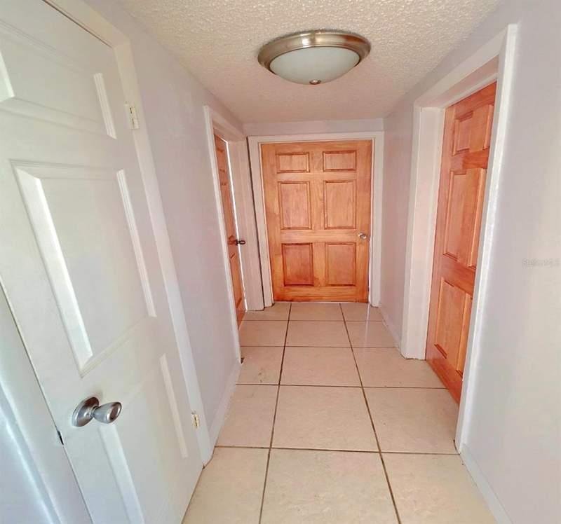 2 bedroom Single Family Residence at 3806 Baden Drive, Tahitian Homes, Holiday — photo 4