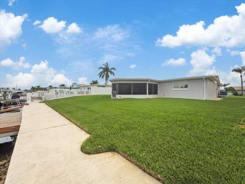 5008 Dory Drive, New Port Richey FL - photo 14 of 81