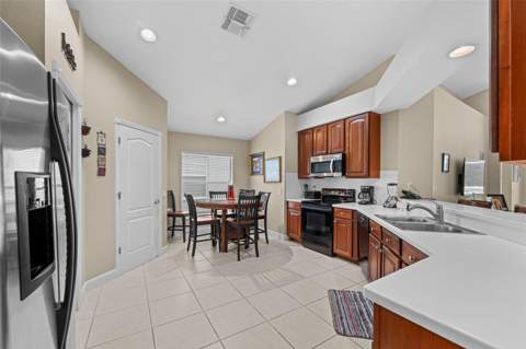 16230 Nottingham Parkway, Tampa FL - photo 7 of 58