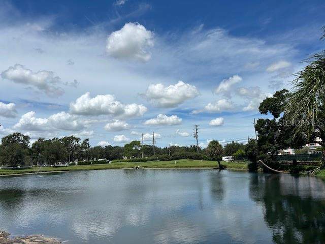 2 bedroom Condominium at 6100 21st Street #15, Town Apts Condo, St Petersburg — photo 5