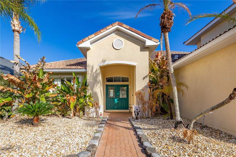 5 bedroom Single Family Residence at 1831 Windward Oaks Court, Bellalago, Kissimmee — photo 2