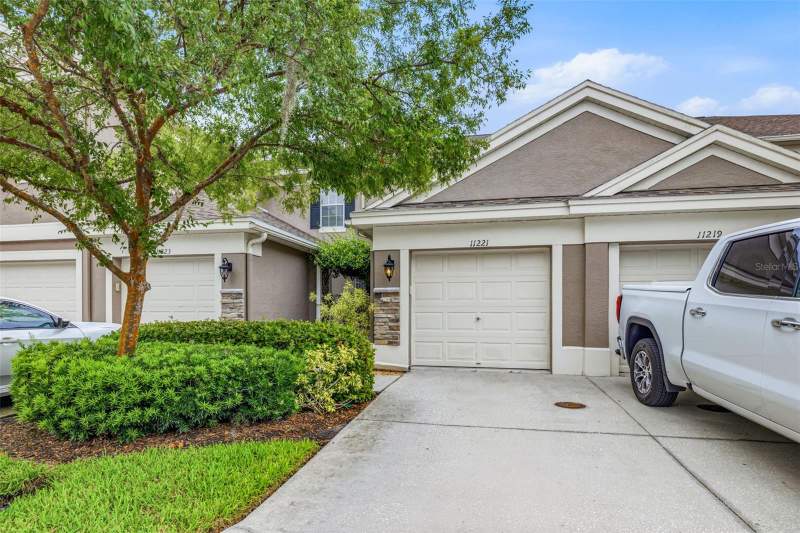 11221 WINDSOR PLACE CIRCLE