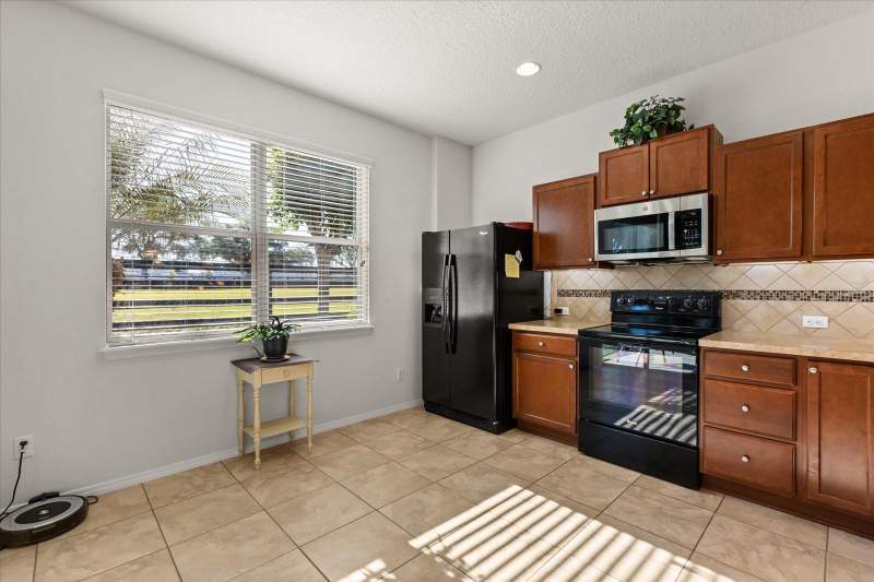 3 bedroom Single Family Residence at 22024 Belgian Court, Sullivan Ranch Rep Sub, Mount Dora — photo 3