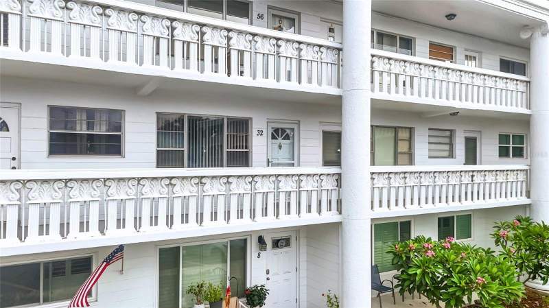 2 bedroom Condominium at 2454 Australia Way #32, On Top Of The World, Clearwater — photo 5
