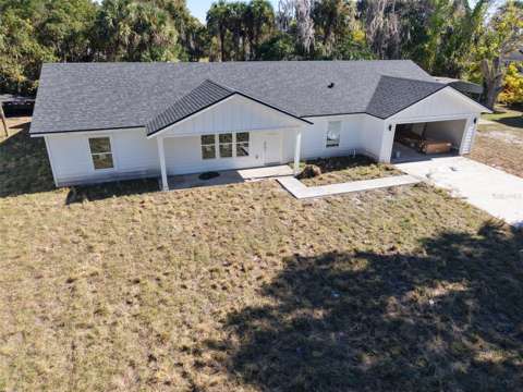 101 Yawn Avenue, 4-bedroom for sale in Interlachen