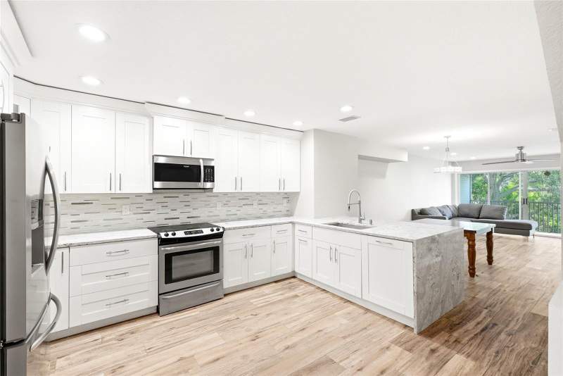 3 bedroom Townhouse at 9824 INDIAN KEY TRAIL #80, TARA CAY SOUND SOUTH, SEMINOLE — photo 3