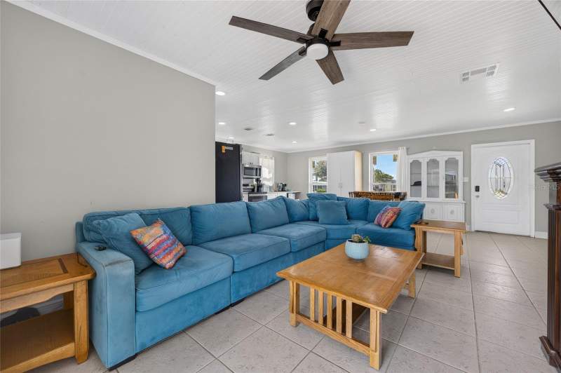 2 bedroom Single Family Residence at 22080 Midway Boulevard, Port Charlotte Sec 051, Port Charlotte — photo 4