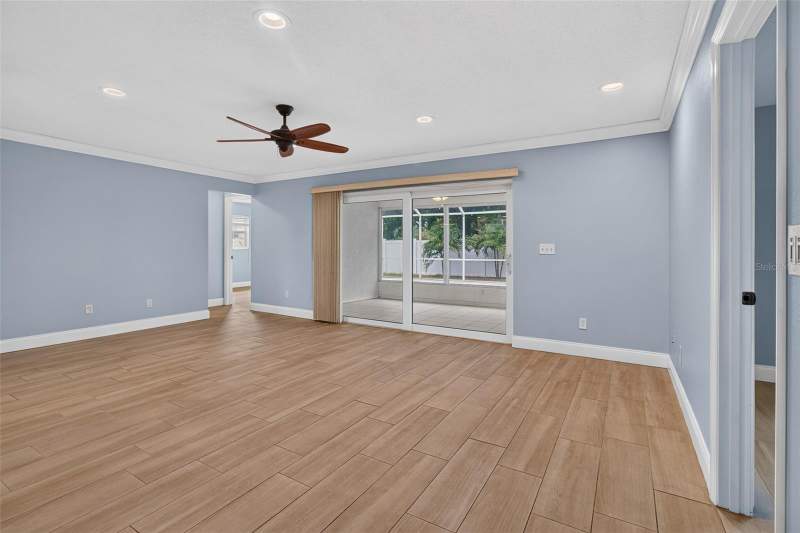 3 bedroom Single Family Residence at 12499 82nd Terrace, Boca Ciega Ridge 5th Add Unit One, Seminole — photo 4