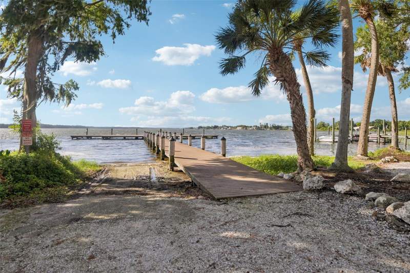 5 bedroom Single Family Residence at 4586 Grand Lakeside Drive, Grand Cypress On Lake Tarpon, Palm Harbor — photo 3