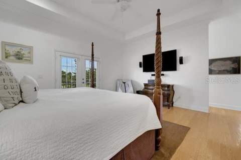 110 Ricardo Way #8, St Petersburg FL - photo 13 of 43