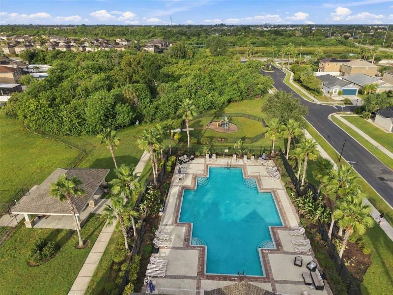 4 bedroom Single Family Residence at 1917 Hawks View Drive, Hawks Point Ph 1C-2 & 1D, Ruskin — photo 2