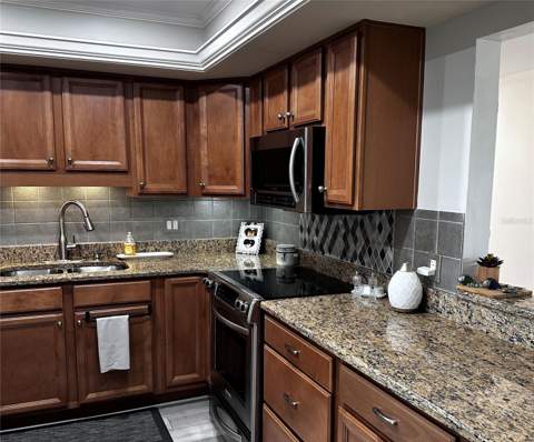 5108 Brittany Drive #204, St Petersburg FL - photo 16 of 87