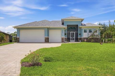 10686 Kearsarge Circle, Port Charlotte FL - photo 8 of 72