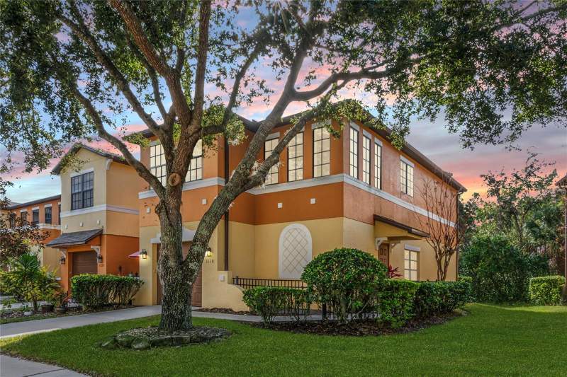 Windsor Lake Townhomes