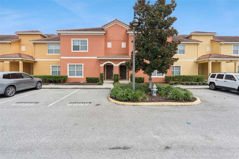 4 bedroom Townhouse at 8957 Cat Palm Road, Paradise Palms Resort Ph 1, Kissimmee — photo 1