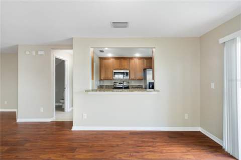 10932 Brickside Court #10932, Riverview FL - photo 10 of 37