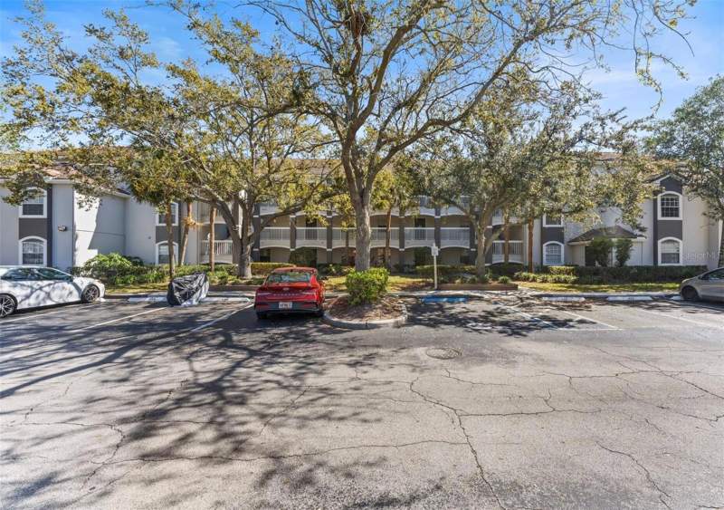 Audubon Villas At Hunters Creek Condo