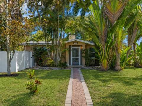 502 Florida Boulevard, home for sale in Crystal Beach 34681