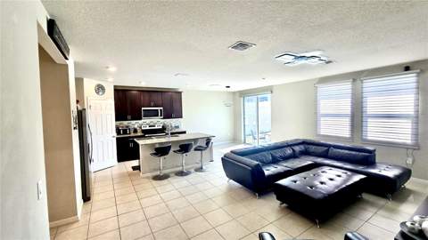 909 Cambridge Drive, Winter Haven FL - photo 10 of 35