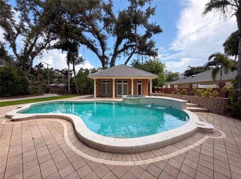 4407 W Dale Avenue, Tampa FL - photo 8 of 55