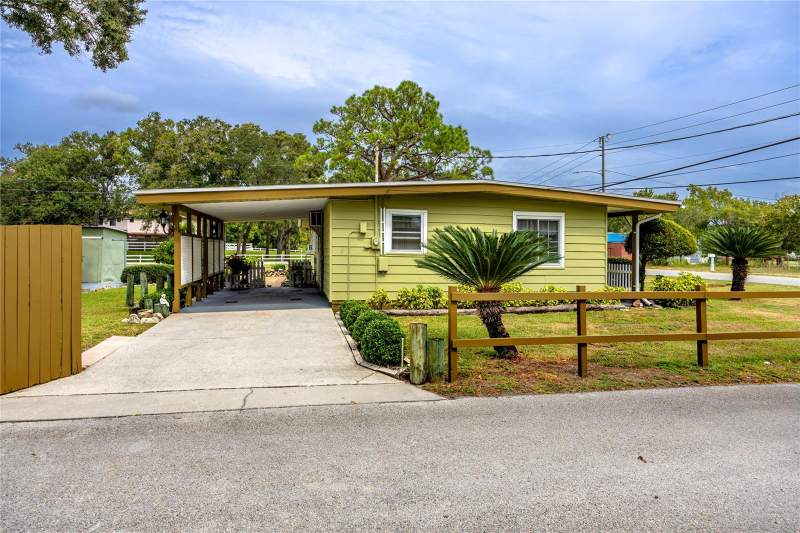 Hulls SubHomes for Sale in Pinellas Park, FL