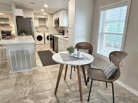 7107 Mount Essex Drive #520, St Petersburg FL - photo 11 of 32