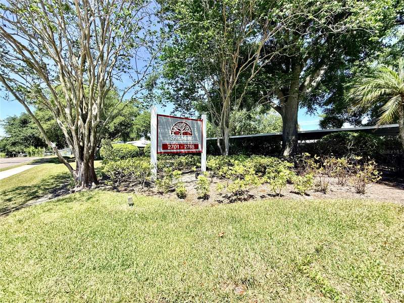 2 bedroom Condominium at 2749 Countryside Boulevard #14, Carmel Of Bryn-Mawr Condo, Clearwater — photo 2
