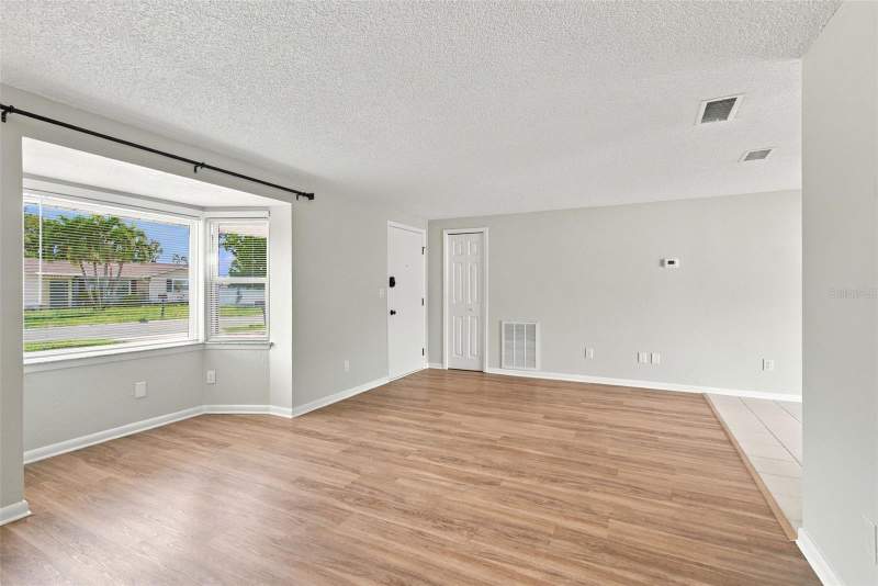 3 bedroom Single Family Residence at 1232 18th Avenue, Ridge Park Estate, Seminole — photo 4