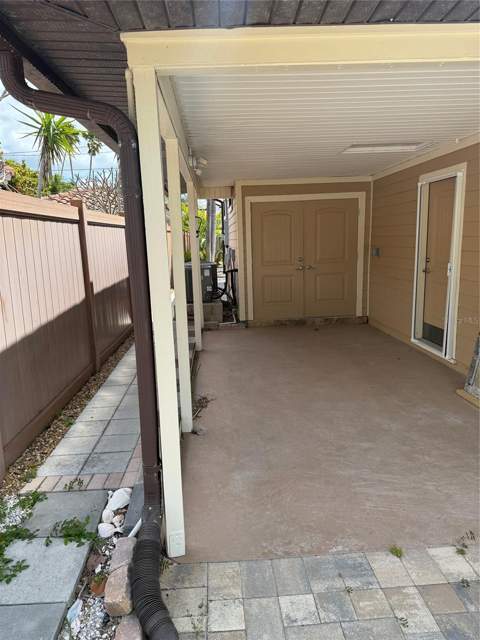 833 Lantana Avenue, Clearwater Beach FL - photo 13 of 38