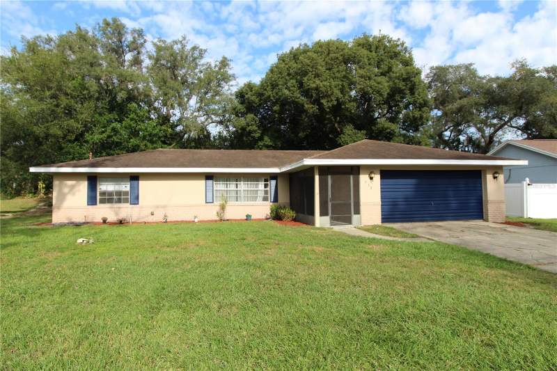 3 bedroom Single Family Residence at 932 N Fairbairn Drive, Deltona Lakes Unit 22, Deltona — photo 2