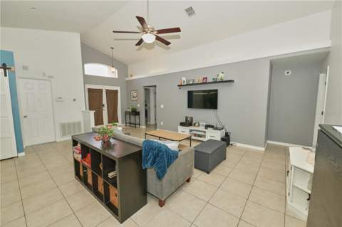 2486 Island Club Way, Orlando FL - photo 11 of 44