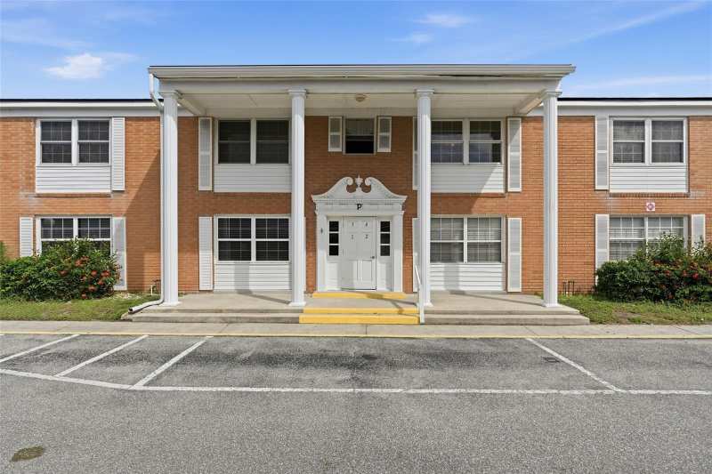 2 bedroom Condominium at 4158 Tamiami Trail #P4, Maria Manor, Port Charlotte — photo 1