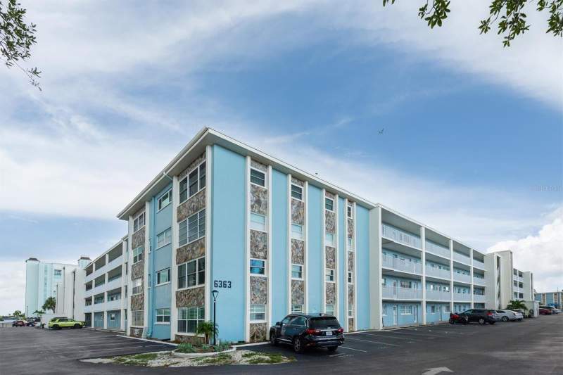 2 bedroom Condominium at 6363 Gulf Winds Drive #233, Sylvette Condo, St Petersburg — photo 2