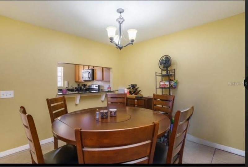 2 bedroom Townhouse at 3869 Island Way, Coquina Key Twnhms, St Petersburg — photo 4