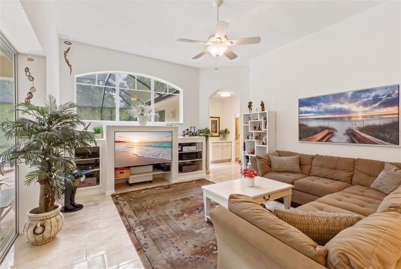4 bedroom Single Family Residence at 5603 Eagleglen Place, Fishhawk Ranch Ph 02 Unit 01, Lithia — photo 5