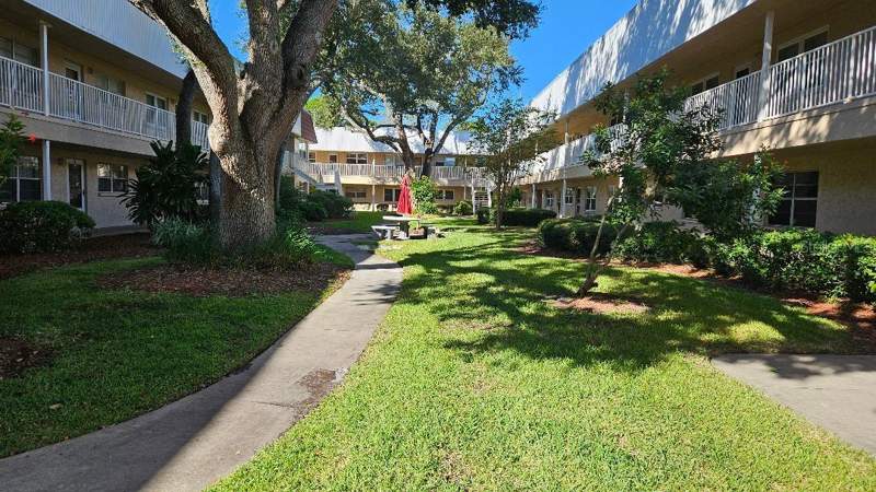 1 bedroom Condominium at 10036 63rd Avenue #25, Long Bayou, St Petersburg — photo 4