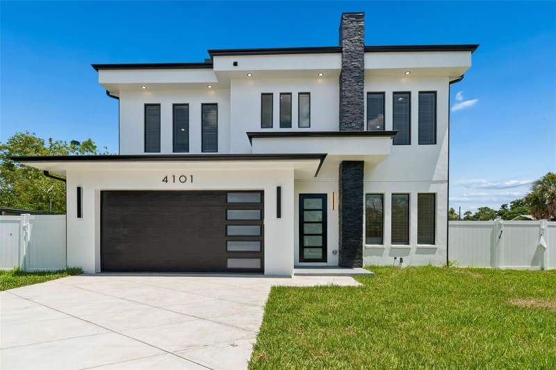 4101 W MANGO AVENUE home for sale in Bay Breeze