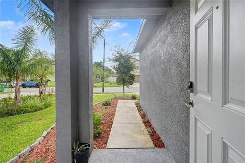 6357 Beverly Hills Drive, Zephyrhills FL - photo 7 of 55