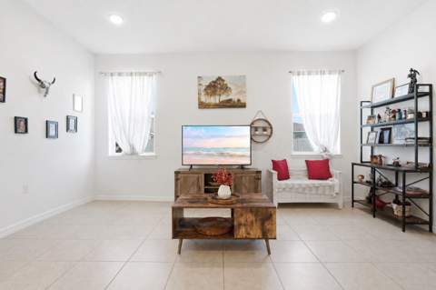 24409 Sunnys Halo Way, Sorrento FL - photo 12 of 42