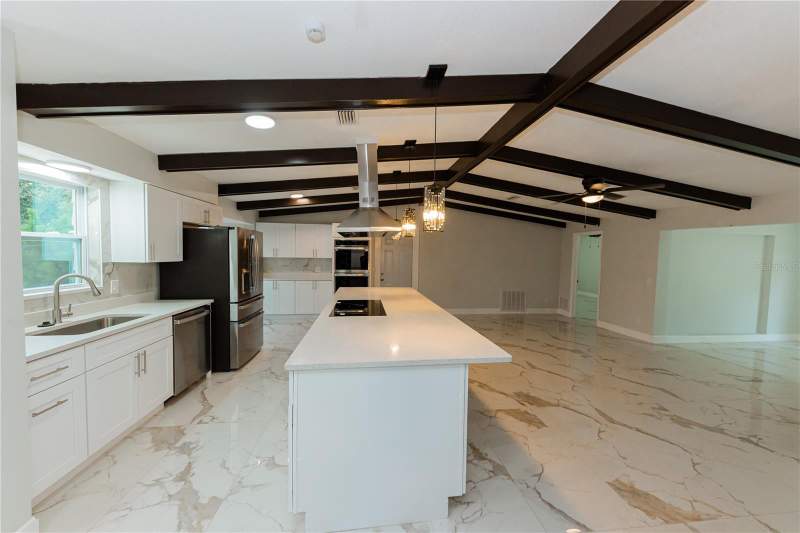 3 bedroom Single Family Residence at 1574 Souvenir Drive, Sunset Lake Estates, Clearwater — photo 4