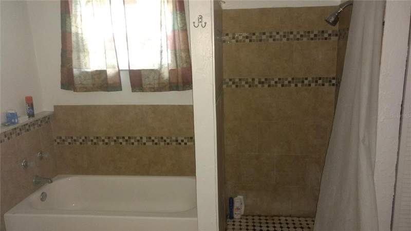 2 bedroom Single Family Residence at 4200 2nd Avenue, Inter Bay, St Petersburg — photo 5
