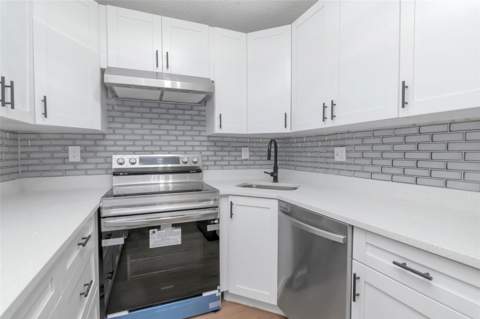 3211 Lake Pine Way #A1, Tarpon Springs FL - photo 17 of 42