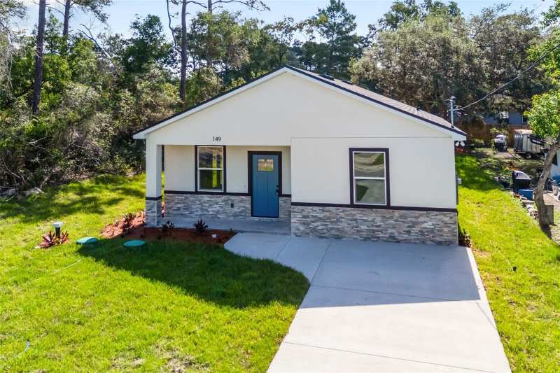 3 bedroom Single Family Residence at 149 Hickory Avenue, Orange City Terrace Add 04, Orange City — photo 1