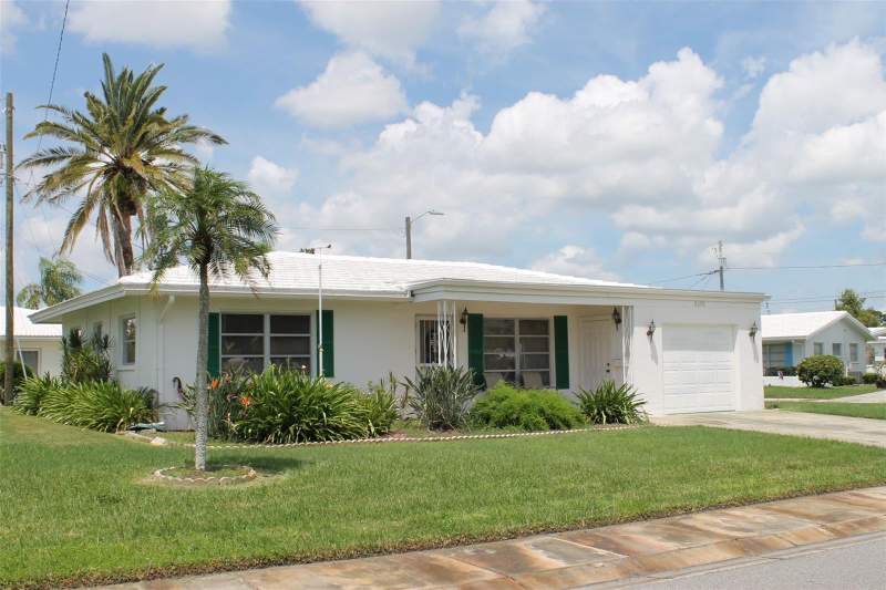 Mainlands Of Tamarac By The GulfCondos for Sale in Pinellas Park, FL