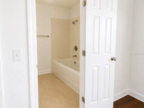 1218 Bermuda Lakes Lane #203, Kissimmee FL - photo 19 of 23