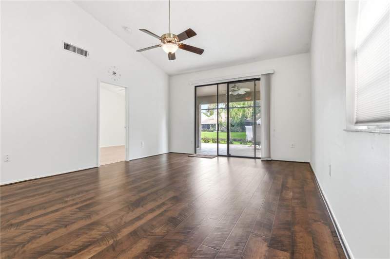 2 bedroom Villa at 5515 Salem Square Drive, Salem Square, Palm Harbor — photo 4