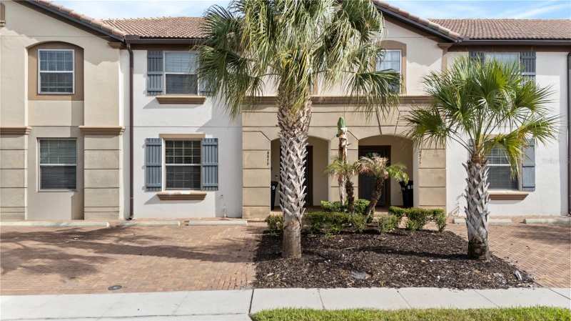 4 bedroom Townhouse at 8867 Geneve Court, Windsor At Westside Ph 2B, Kissimmee — photo 1